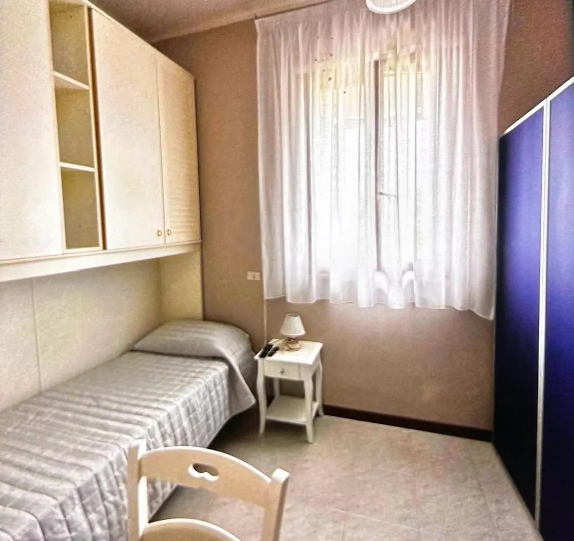 Zia Lina Apartment Verona 0*,  Italy